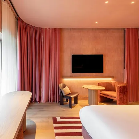 Hotel Palacio Bellas Artes San Sebastian, Curio Collection By Hilton San Sebastián