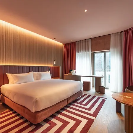 Hotel Palacio Bellas Artes San Sebastian, Curio Collection By Hilton 4*