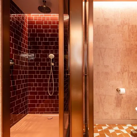 Palacio Bellas Artes San Sebastian, Curio Collection Hilton Отель