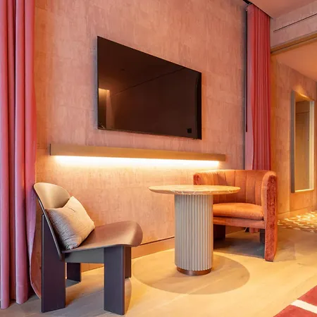 Hotel Palacio Bellas Artes San Sebastian, Curio Collection By Hilton San Sebastián