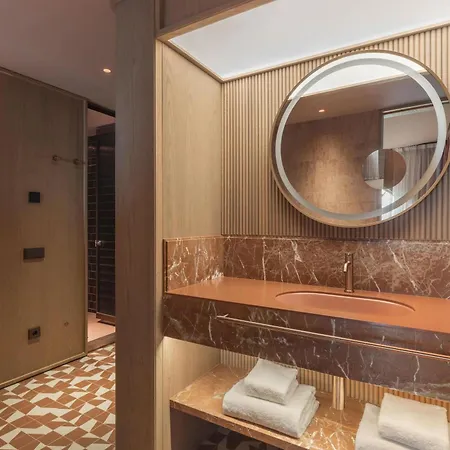 Palacio Bellas Artes San Sebastian, Curio Collection By Hilton 4*