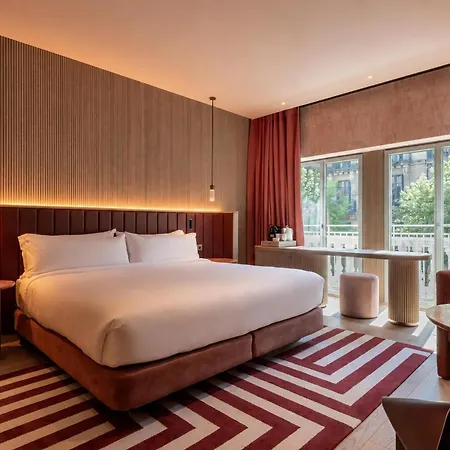 Palacio Bellas Artes San Sebastian, Curio Collection By Hilton Hotel