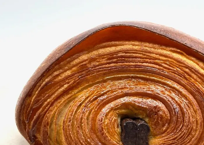 Palacio Bellas Artes San Sebastian, Curio Collection Hilton 4*