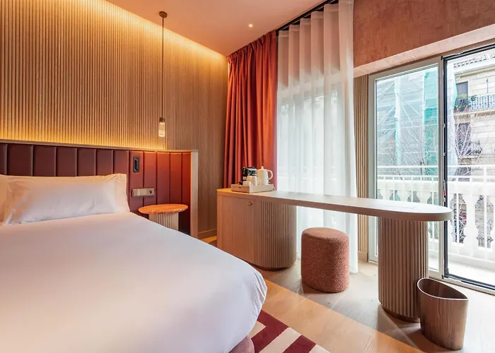 Palacio Bellas Artes San Sebastian, Curio Collection Hilton Отель