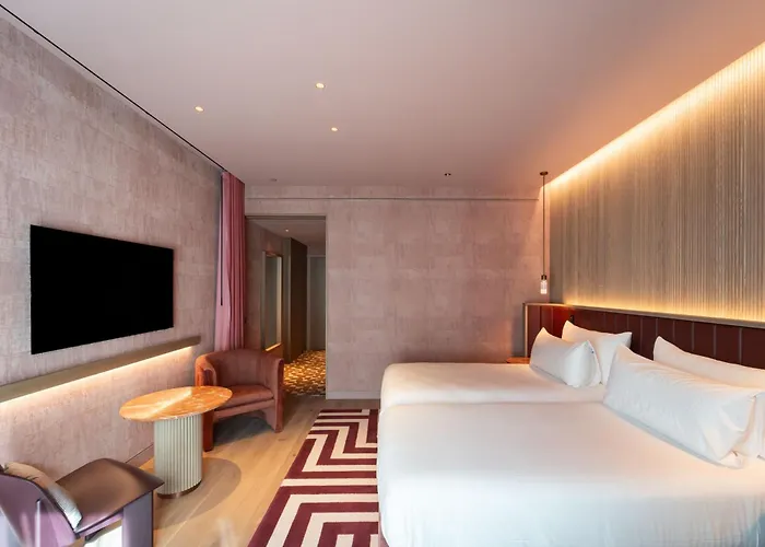 Palacio Bellas Artes San Sebastian, Curio Collection Hilton Отель 4*