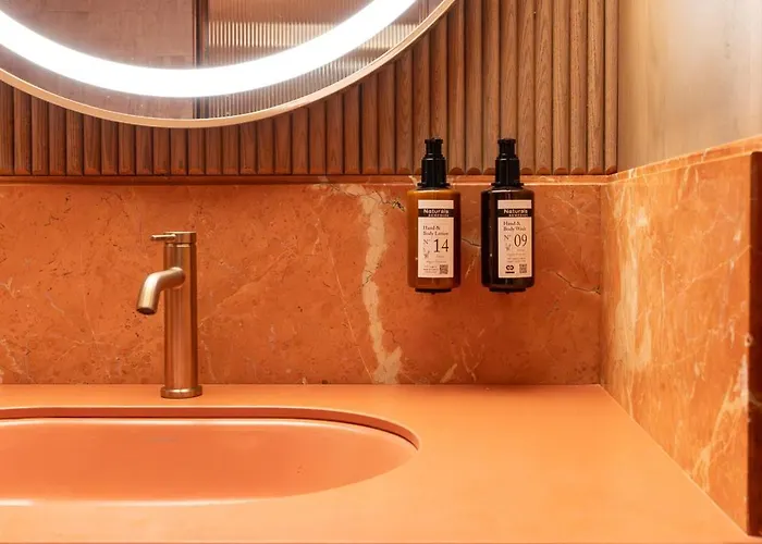 Palacio Bellas Artes San Sebastian, Curio Collection Hilton 4* Сан-Себастьян