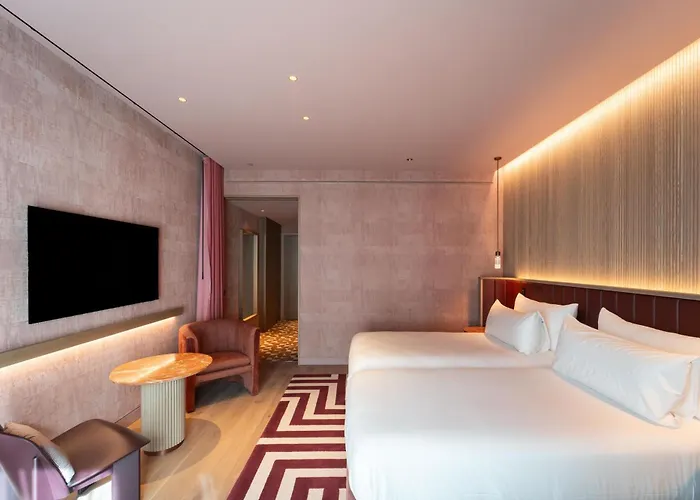 Palacio Bellas Artes San Sebastian, Curio Collection Hilton Отель 4*