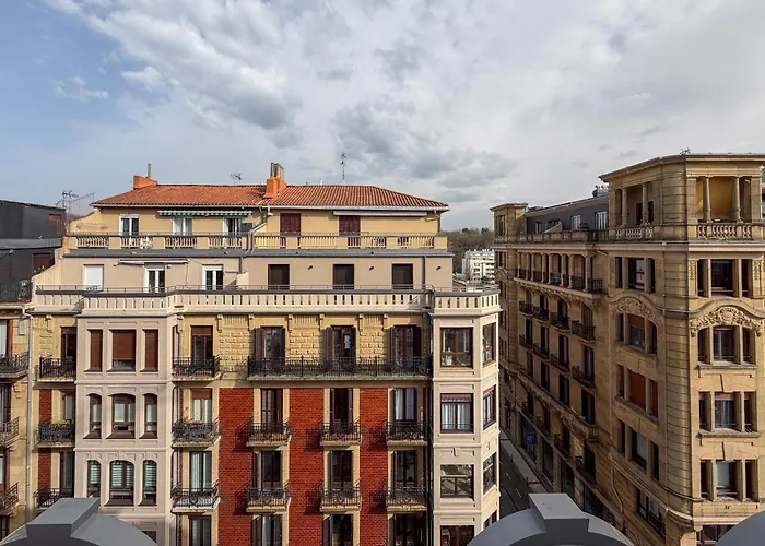 Отель Palacio Bellas Artes San Sebastian, Curio Collection Hilton 4*