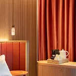 Palacio Bellas Artes San Sebastian, Curio Collection By Hilton